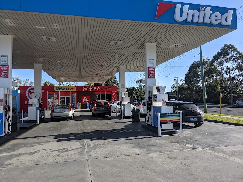 United Petroleum Mitcham (Pie Face)