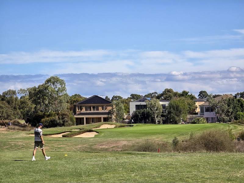 Sanctuary Lakes Golf Club