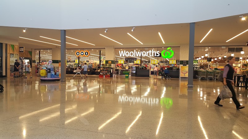 Woolworths Casey Central