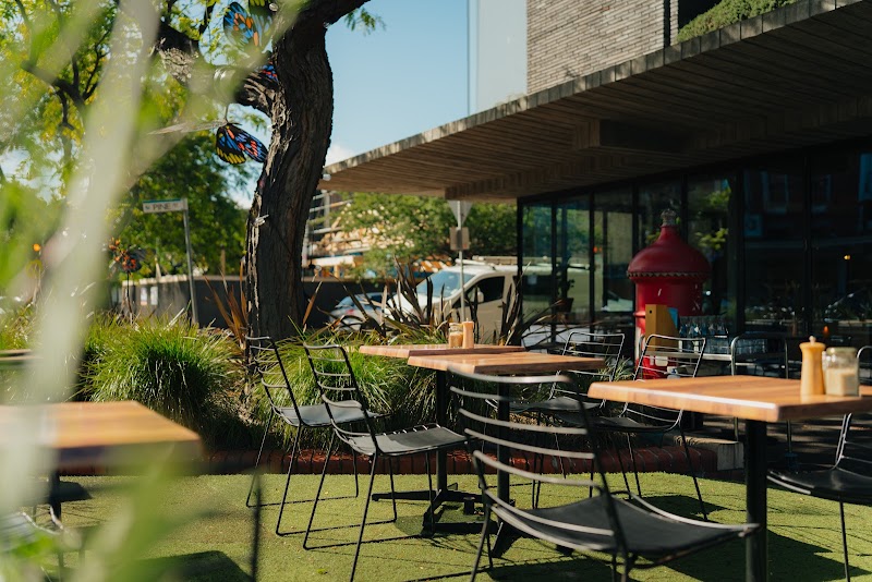 Plain Sailing Elwood